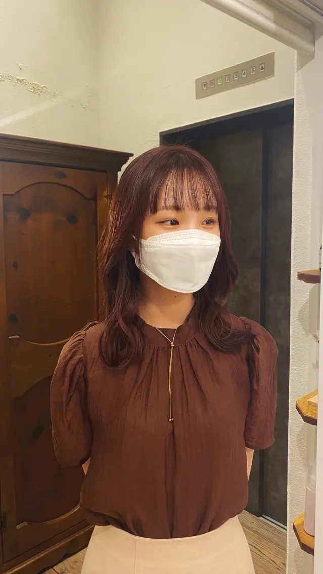 ミディアム カラー ブラウンカラー 🦔🪷なりたりみのヘアスタイル
