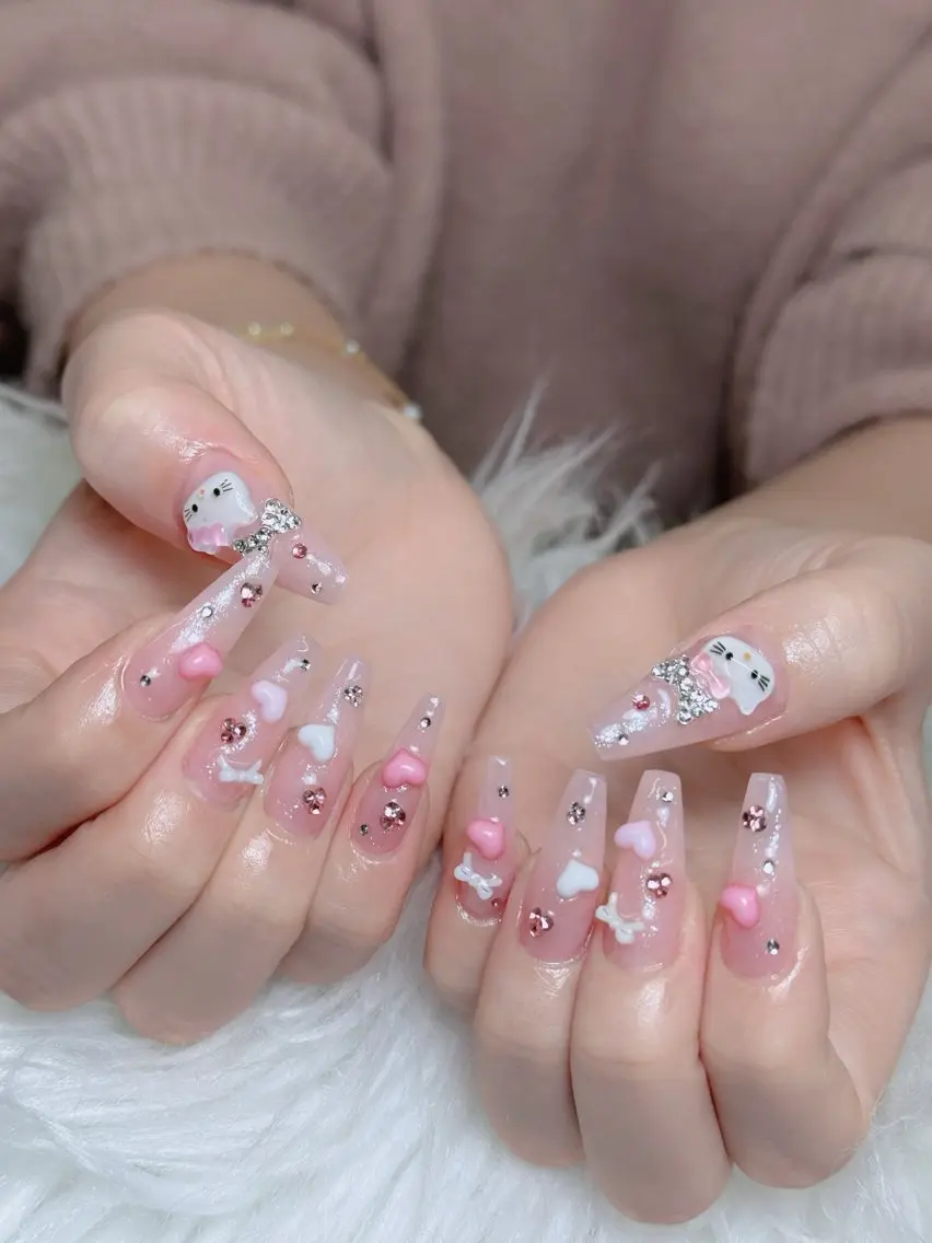 ネイル オーロラネイル チークネイル 長さ出し フレンチネイル ハロウィン Lumi Shinokuboのネイルデザイン