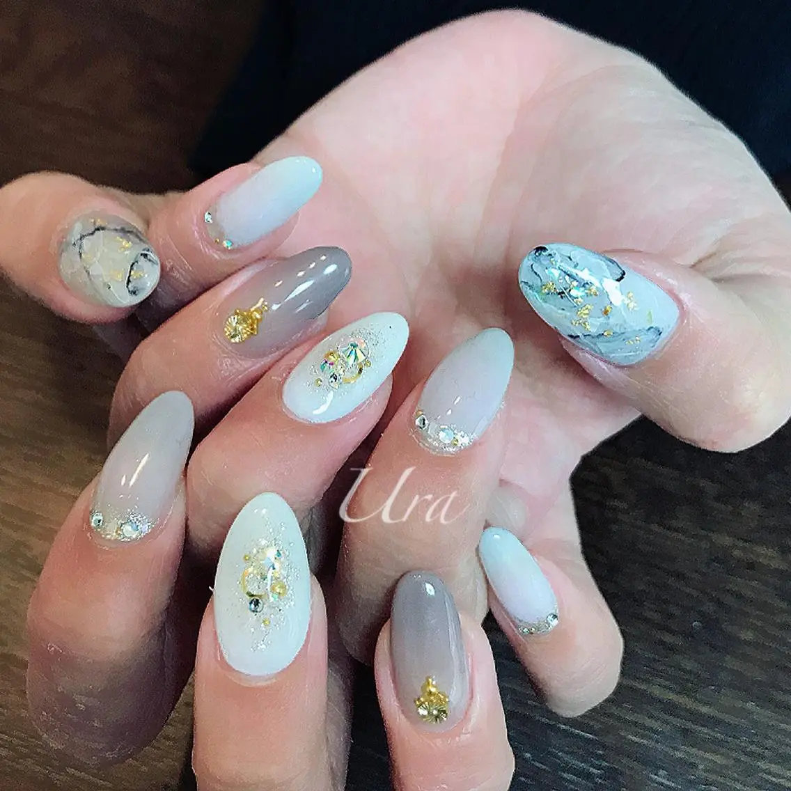 ネイル 大理石ネイル(マーブル) ストーンネイル UrakoNail 《nail》のネイルデザイン