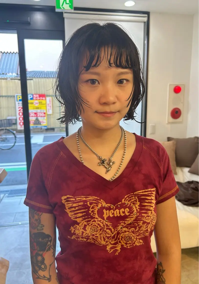 ショート パーマ カット パーマ 安達 咲のヘアスタイル