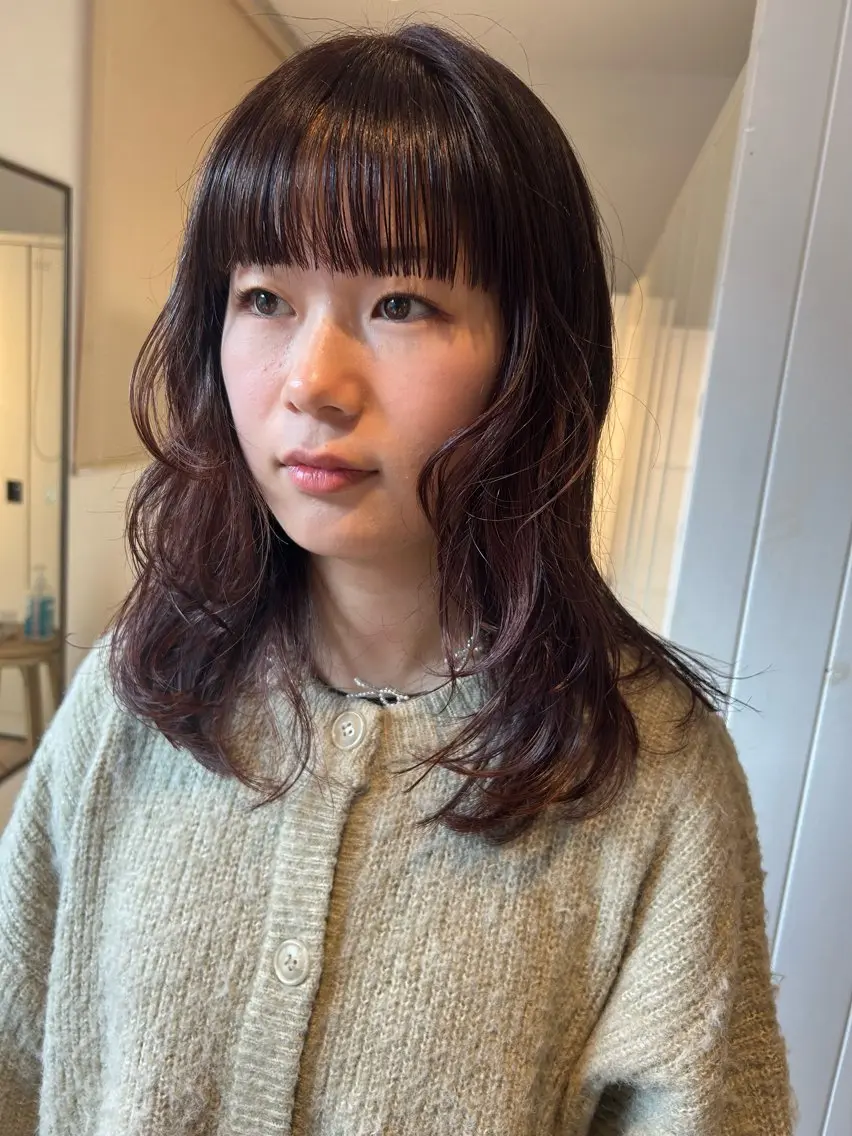ミディアム カラー ブラウンカラー ピンクカラー ピンクブラウン レイヤーカット カラーリスト IKUHOのヘアスタイル