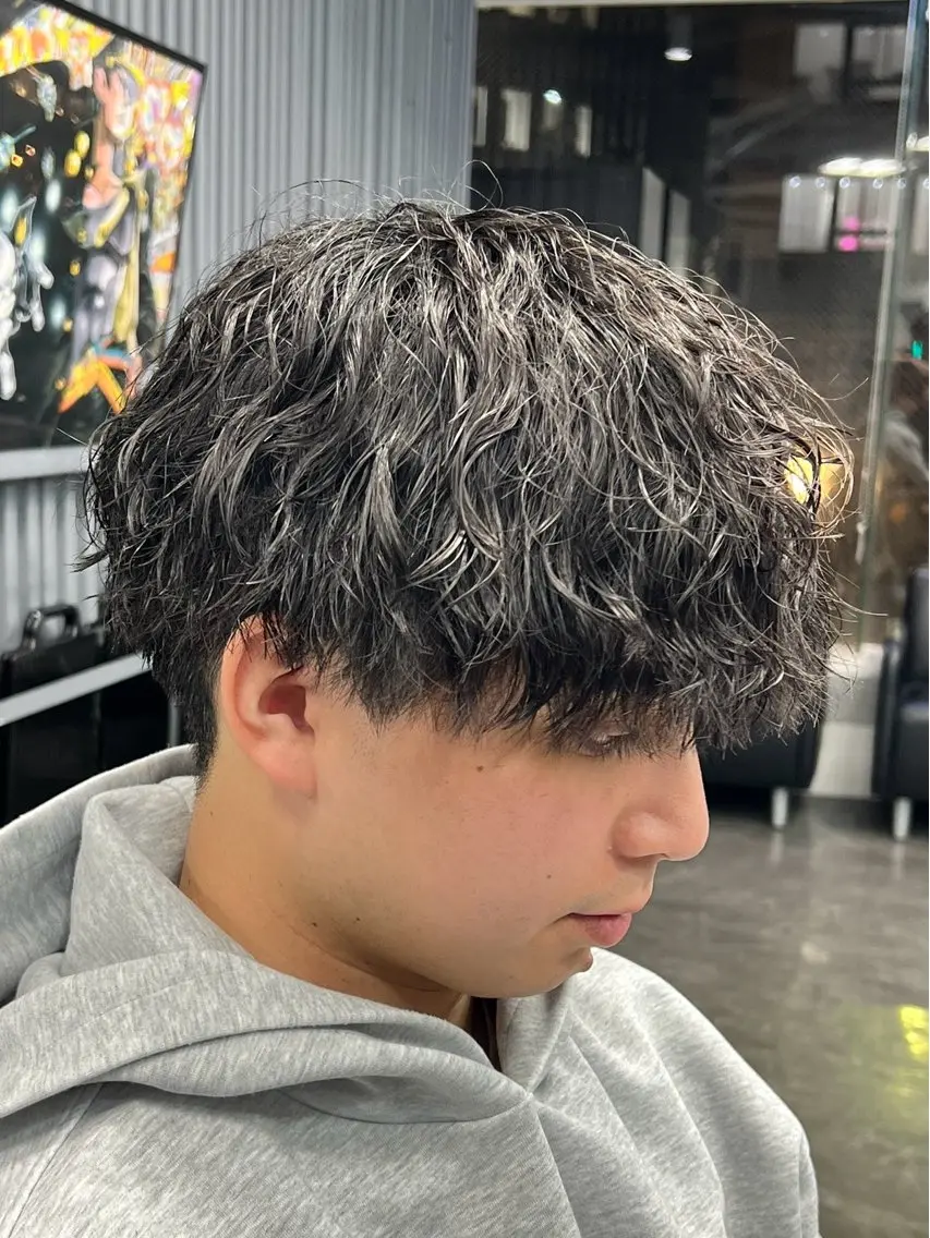 パーマ メンズ メンズメッシュ メンズパーマ カット パーマ 大阪梅田/ツイスパ/ スペインカール/心音のヘアスタイル