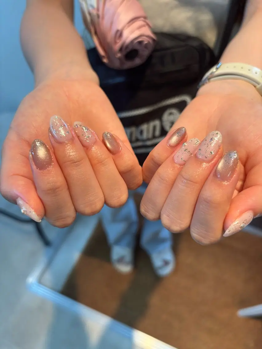ネイル キラキラネイル マグネットネイル free'snail N A Oのネイルデザイン