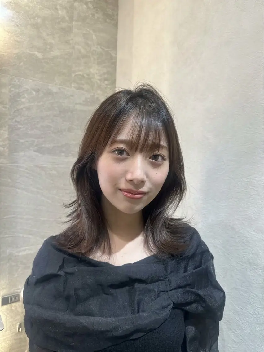 セミロング カラー くびれヘア レイヤーカット カット ヘアカラー 🌙縮毛矯正/上品 カラー/芦川優磨のヘアスタイル