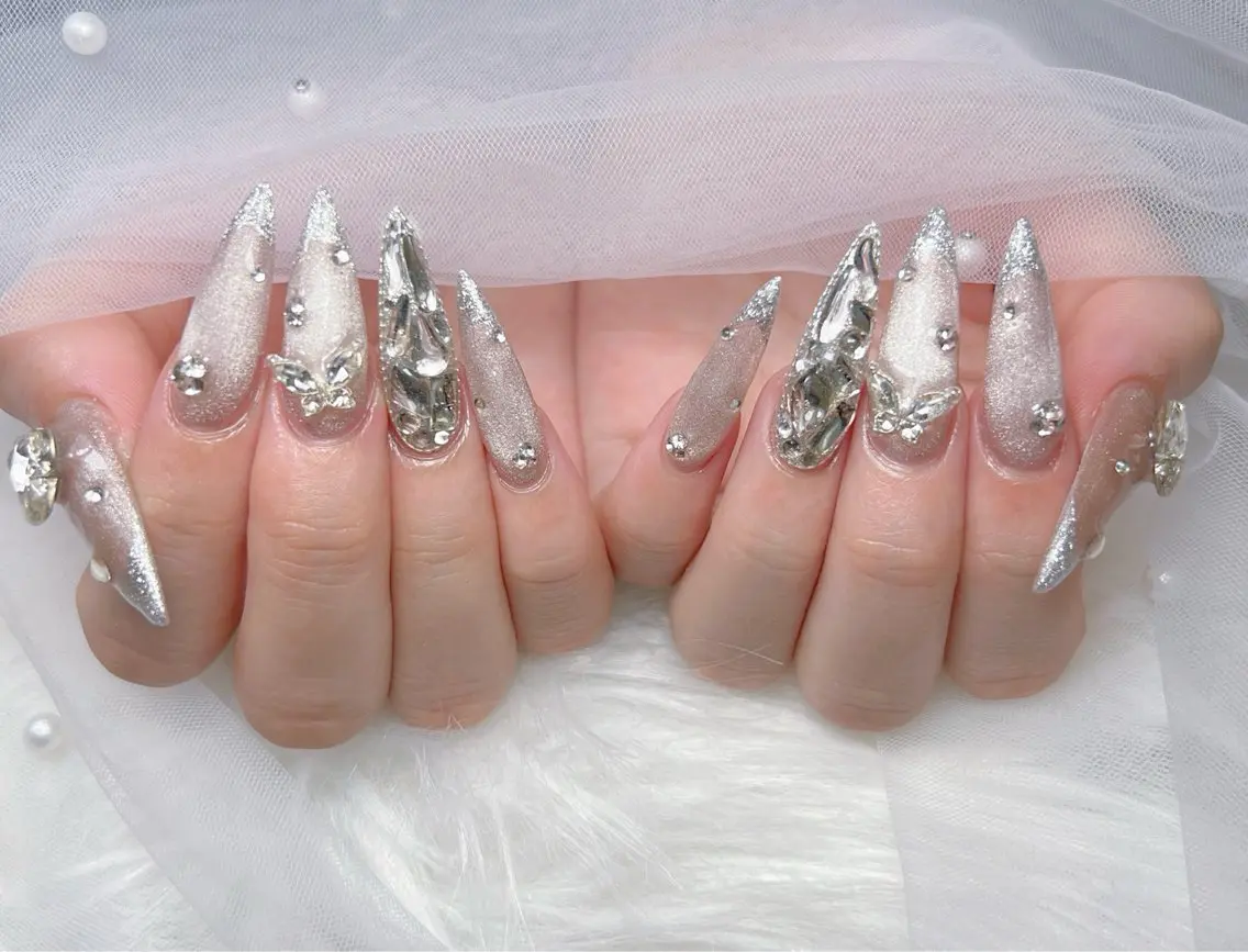 ネイル アートネイル オーロラネイル チークネイル 長さ出し フットネイル Miya _nailのネイルデザイン