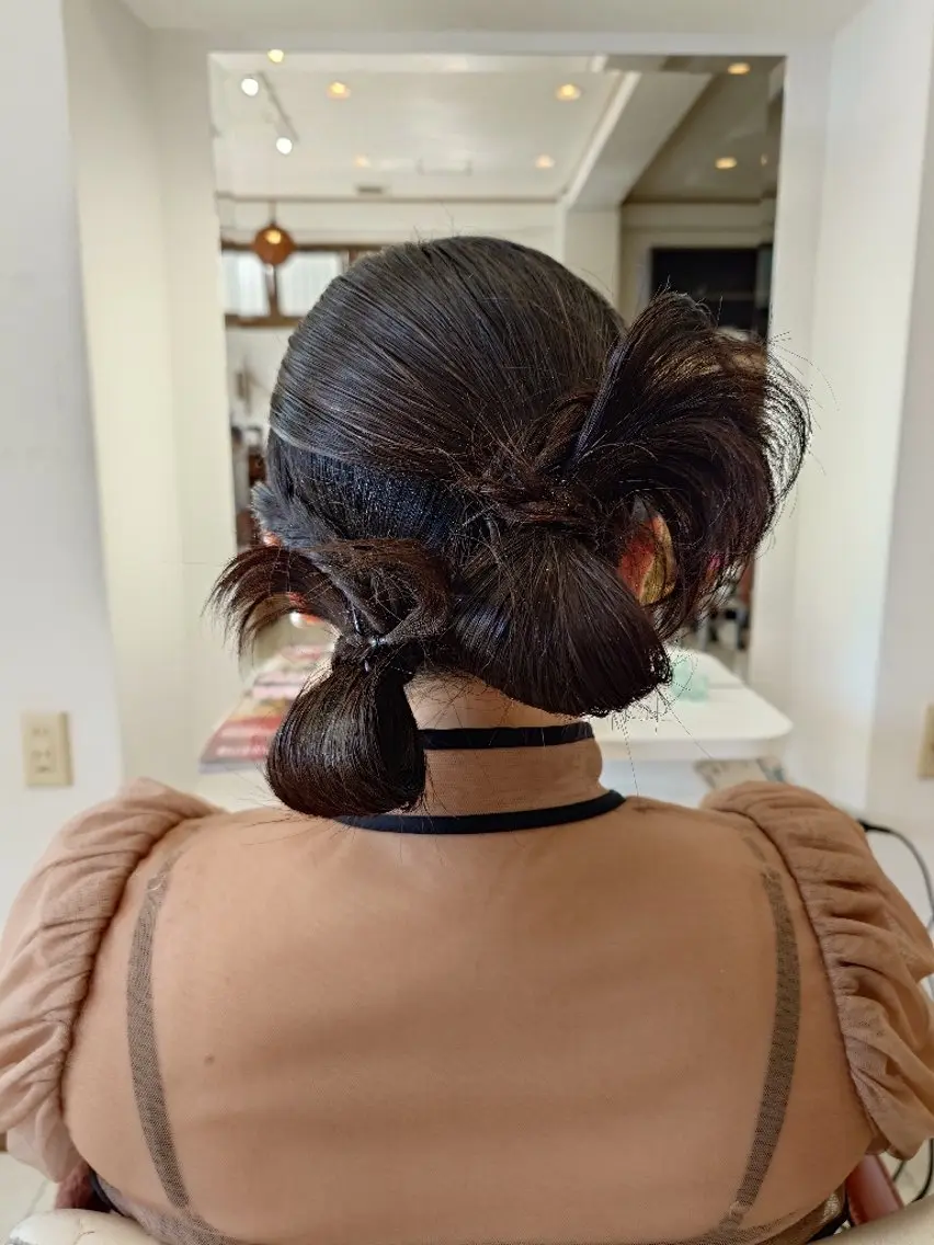 ロング ヘアアレンジ ヘアセット ｷﾝｼﾞｮｳ ｴﾅﾐのヘアスタイル