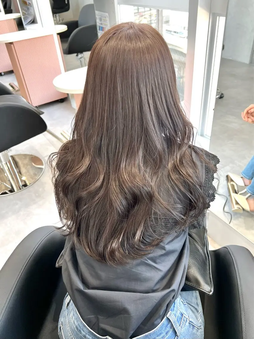 ロング 岸田 悠佑のヘアスタイル