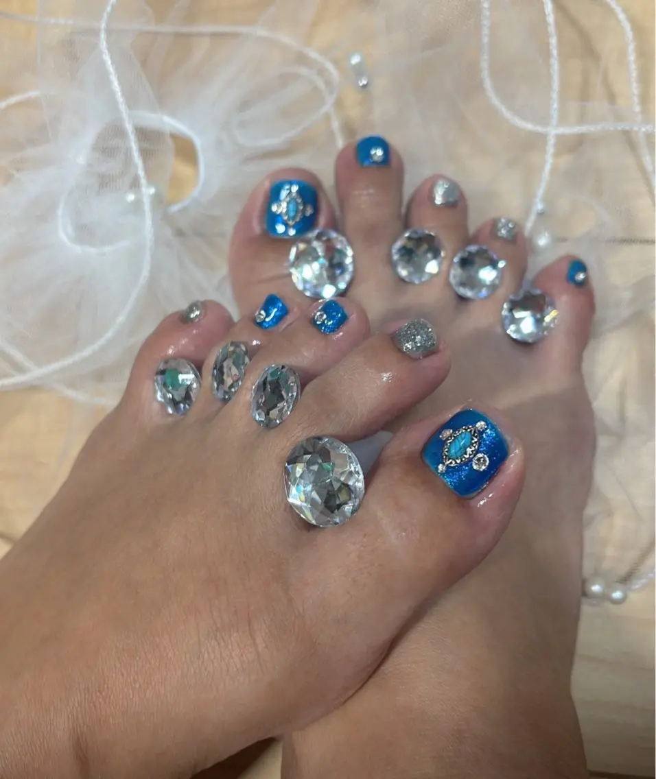 フットネイルデザイン持ち込みの写真