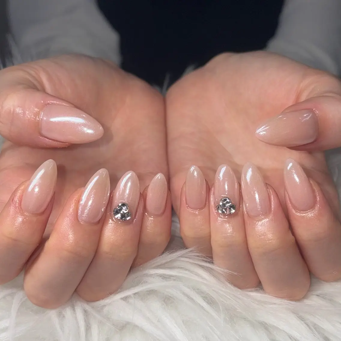 ネイル ミラーネイル ハンドネイル y's beauty京橋店のネイルデザイン