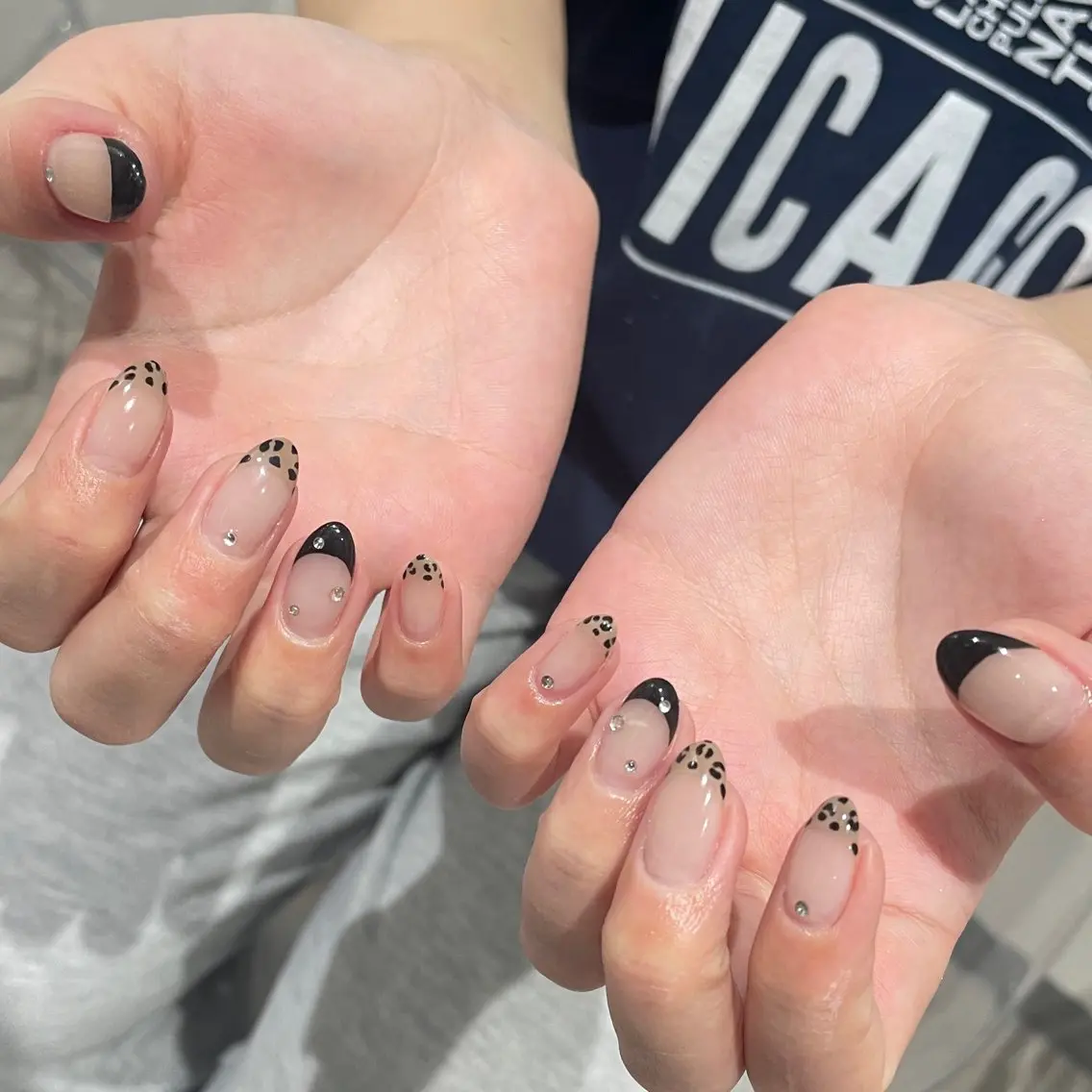 ネイル アニマル柄 フレンチネイル ハンドネイル IROHA NAIL nanaのネイルデザイン
