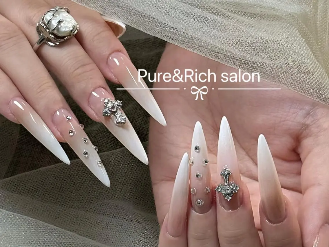 ネイル ハンドネイル Pure&Rich Nailのネイルデザイン