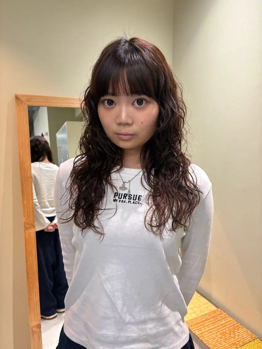 ロング カット パーマ 森住 優香のヘアスタイル