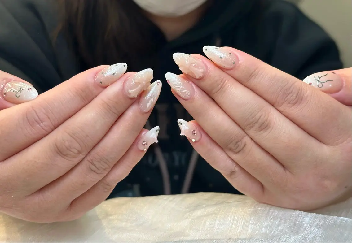 ネイル アートネイル NIE NAIL Luxeのネイルデザイン