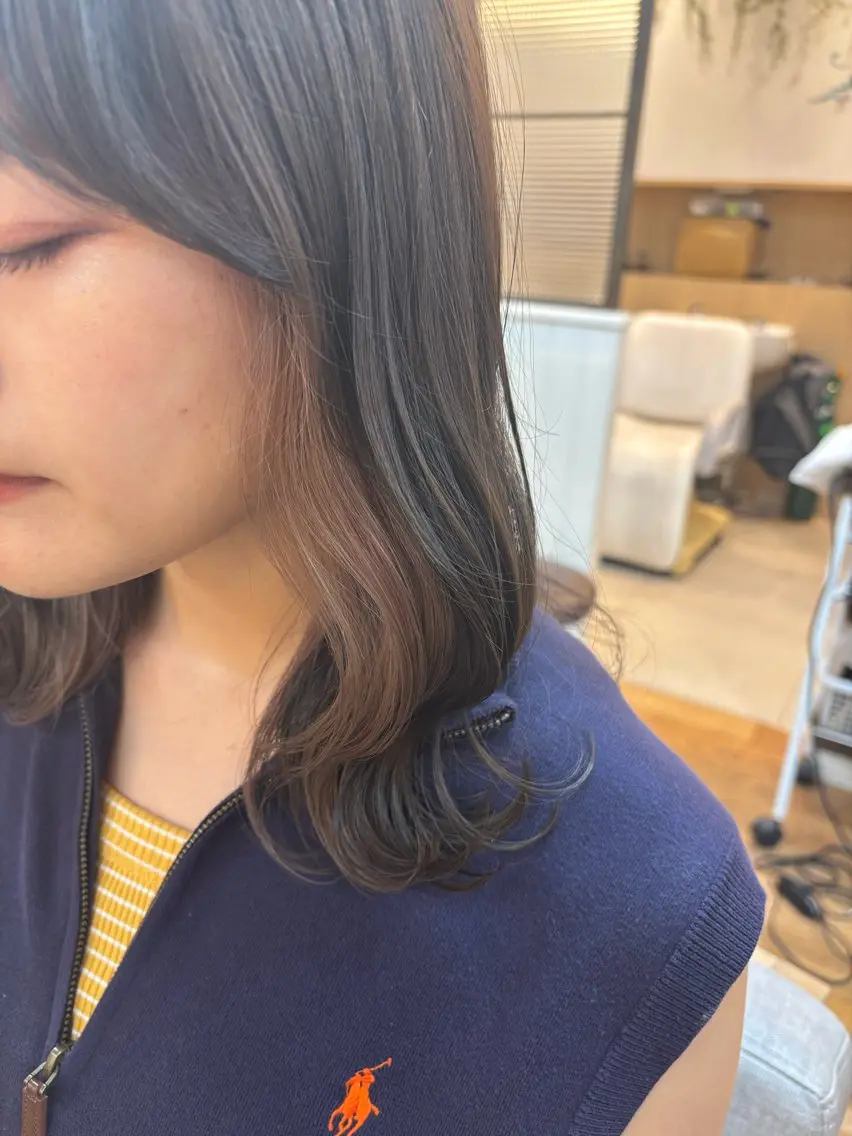 ミディアム カラー インナーカラー ヘアカラー トリートメント 韓国ヘア sasugaのヘアスタイル