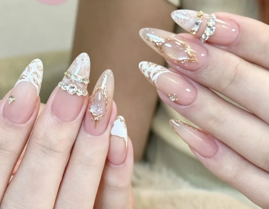 ネイル ハンドネイル 🎀 NaNa_nailのネイルデザイン