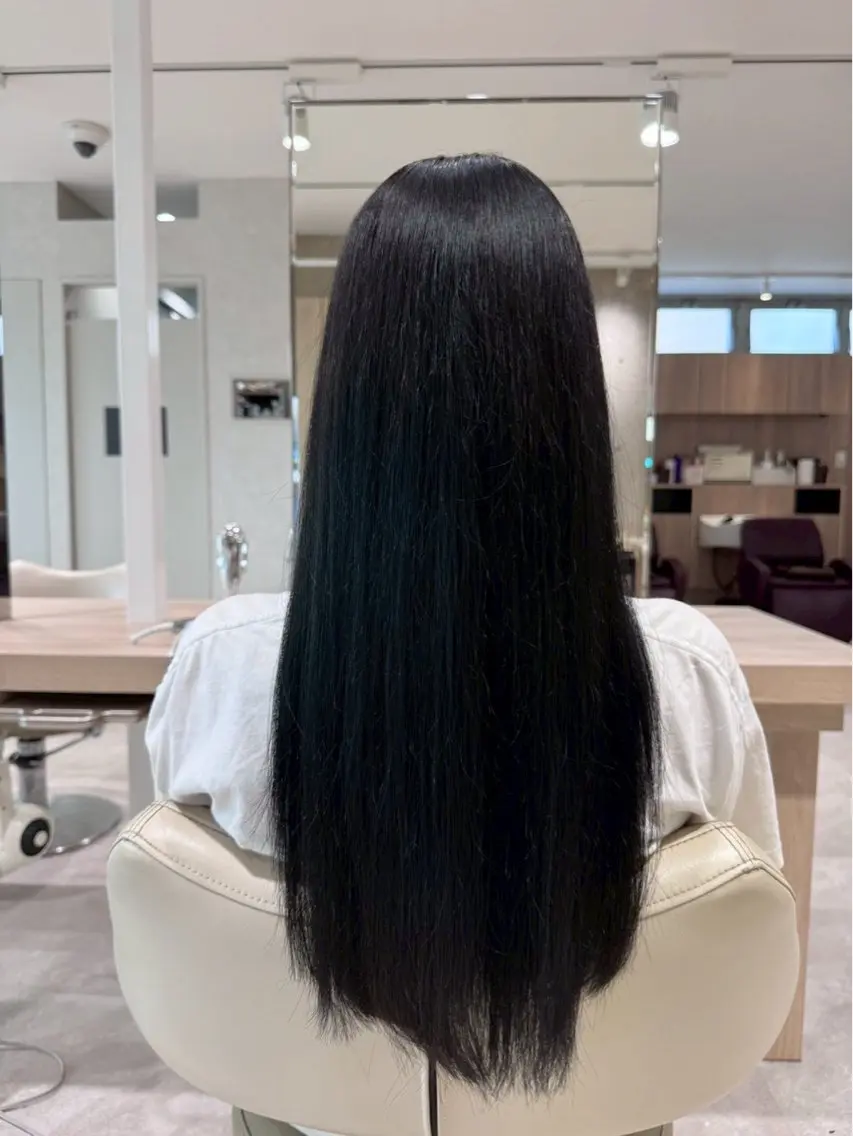 ロング 坂上 桜香のヘアスタイル
