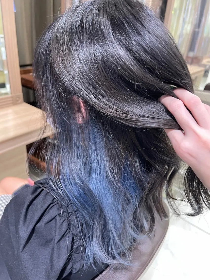 カラー まなか /艶カラー💎のヘアスタイル