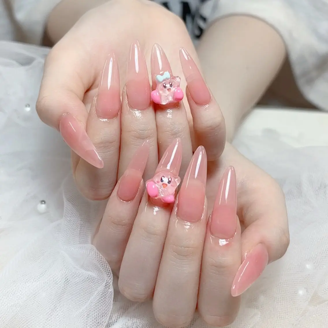 ネイル ハンドネイル 🎀kira 長さだし💗モチ最高のネイルデザイン