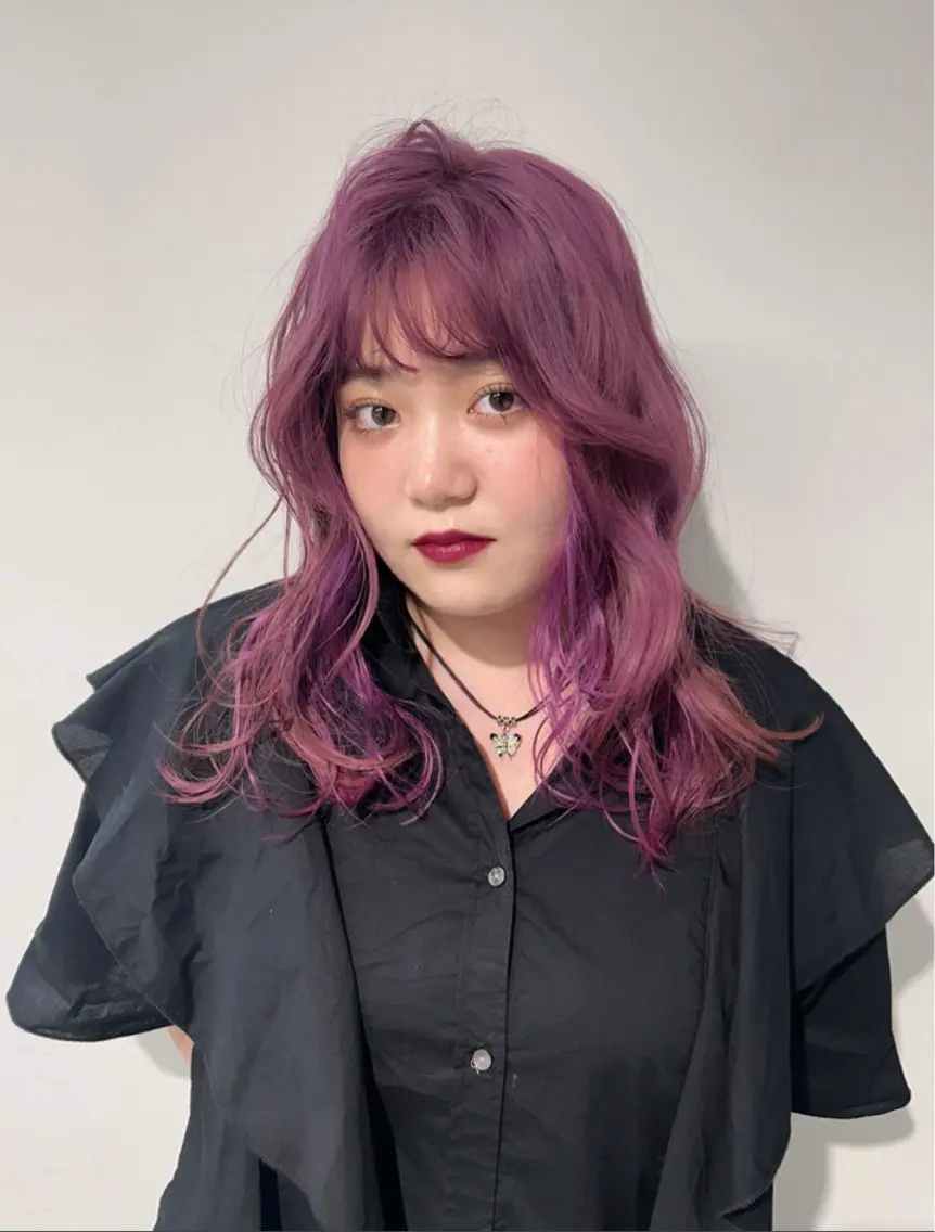 ロング カラー ヘアカラー トリートメント Nana/透けカラー ×似合わせカットのヘアスタイル