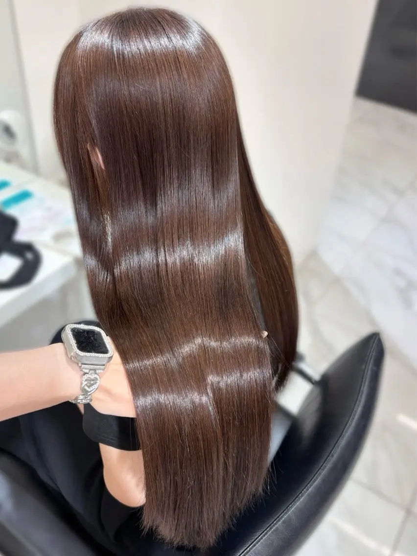 ロング カラー ブラウンカラー チョコレートブラウン トリートメント カット ヘアカラー トリートメント 盛れる顔周り🤍渋谷 Risa🎀のヘアスタイル