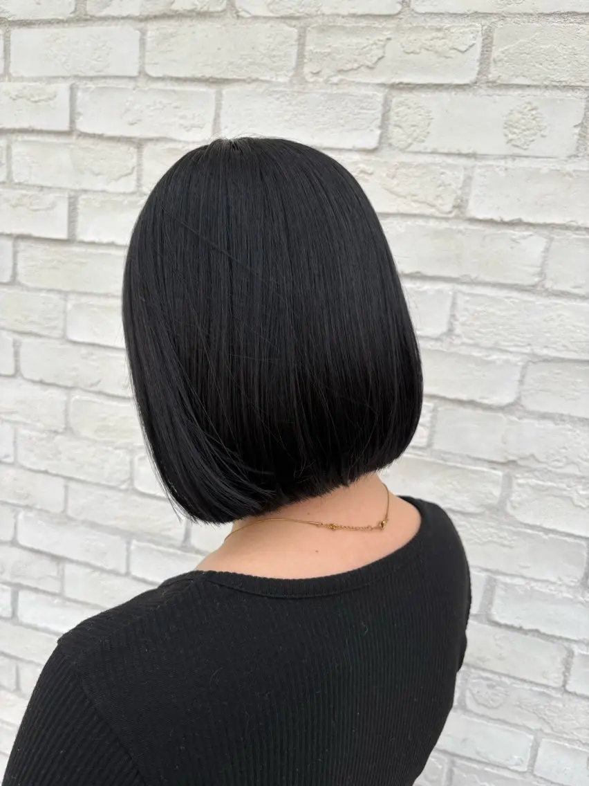 ショート カラー 黒髪 preak 🖤mizuki🖤のヘアスタイル