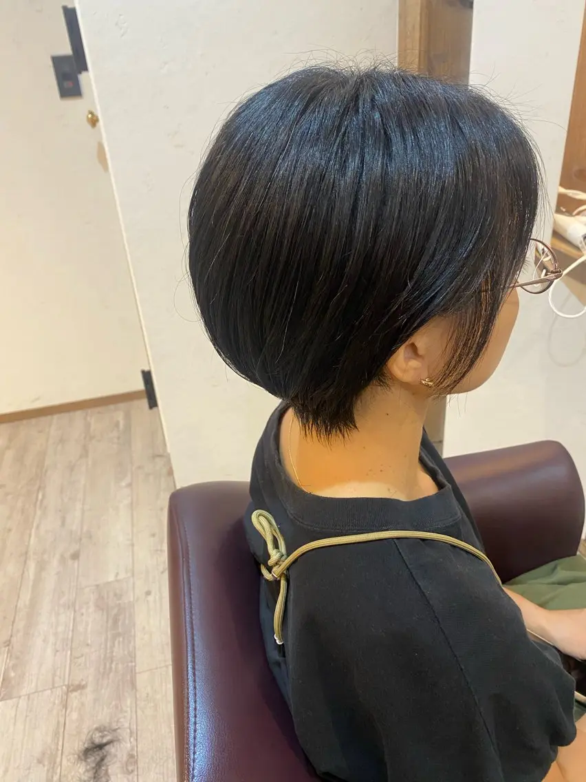 ショート 丸みショート レイヤーカット ショートヘア カット 🍑 モモカ🍑のヘアスタイル