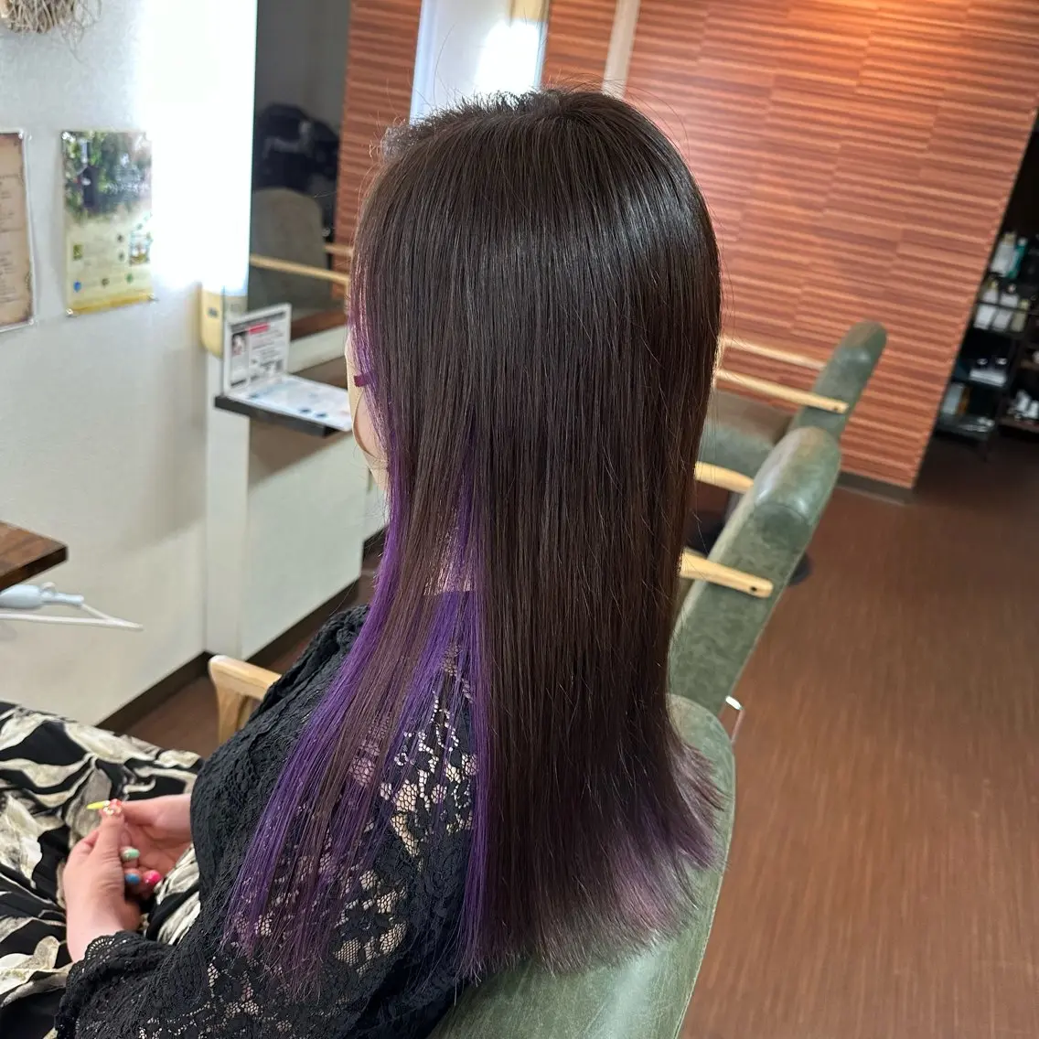ロング カラー ベージュカラー パープルカラー ヘアカラー 💜推しインナー カラー/菊池柊真💜のヘアスタイル