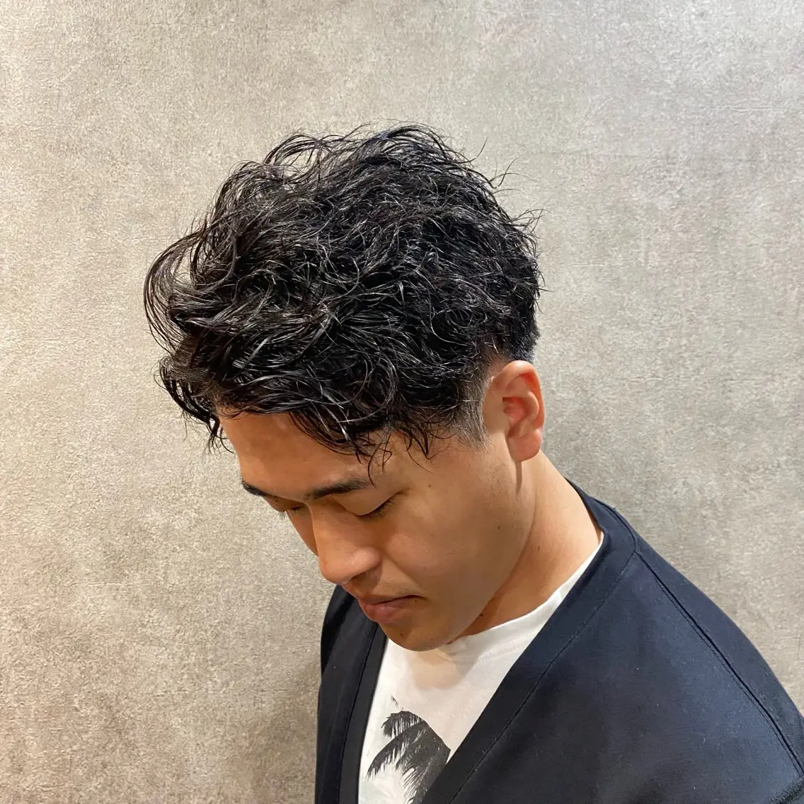 【メンズ限定】カットパーマ12000円→4000円✨             (月～土は19時からのみ、日は18時のみ)の写真
