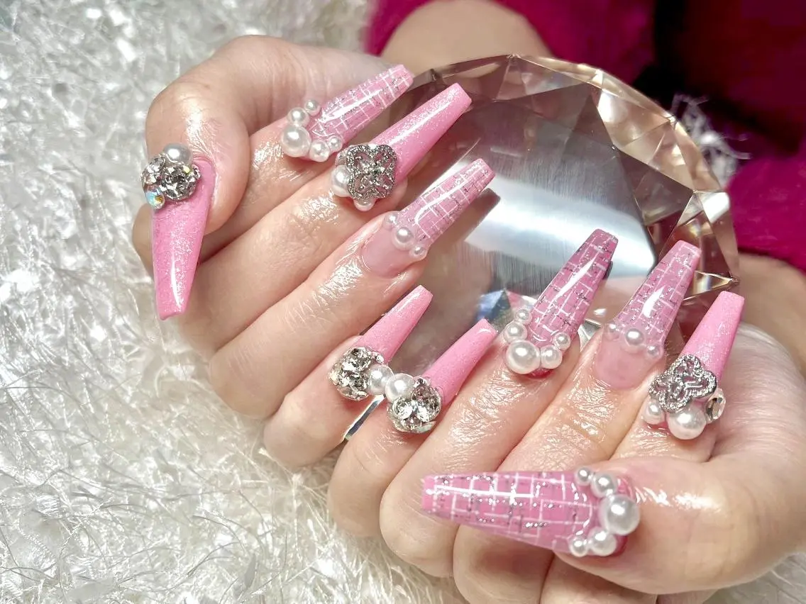 ネイル 長さ出し フレンチネイル ジェルネイル グラデーション 韓国ネイル ハンドネイル Nail&eye Belire 新宿のネイルデザイン