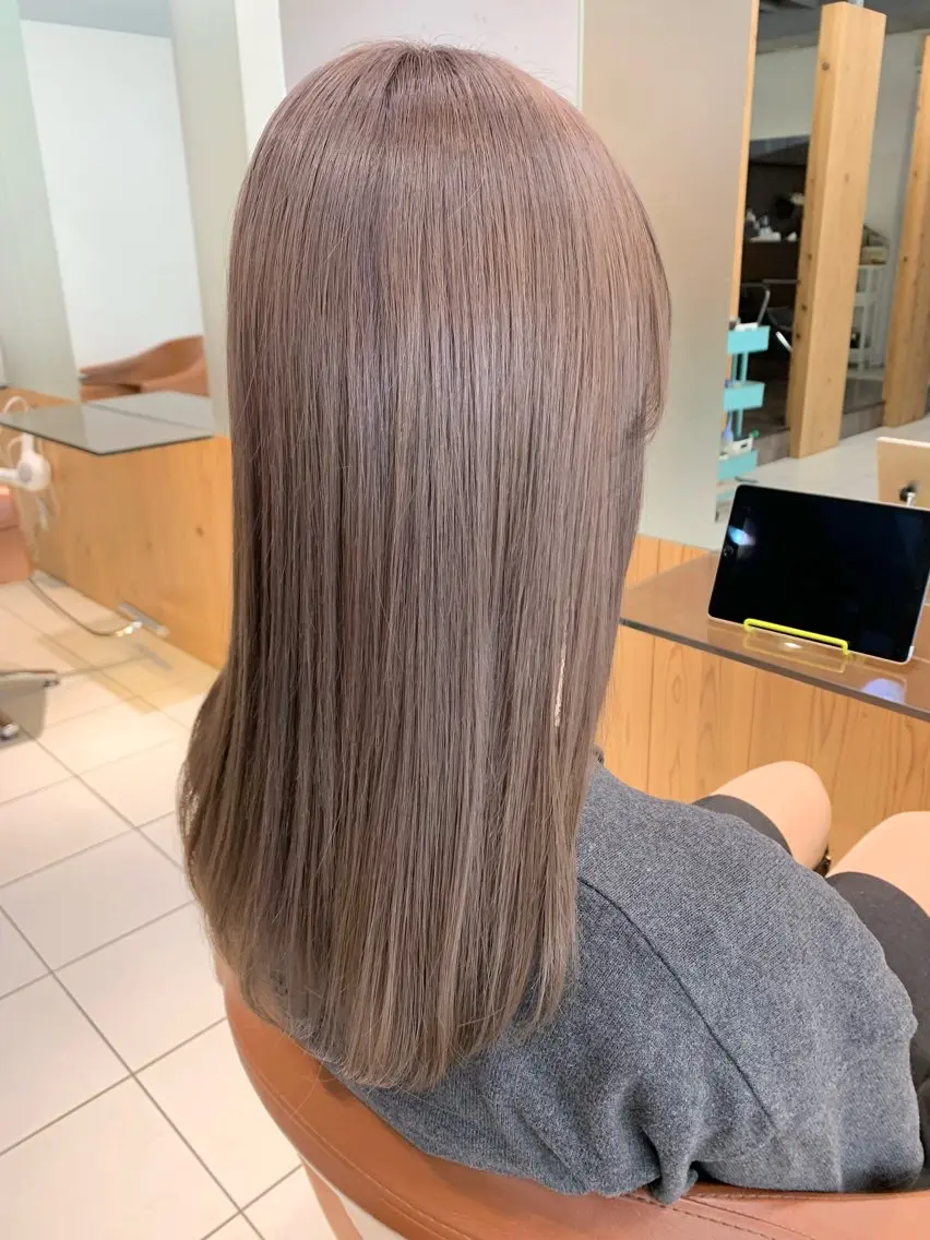 セミロング MORISAKI ✂︎縮毛矯正のヘアスタイル
