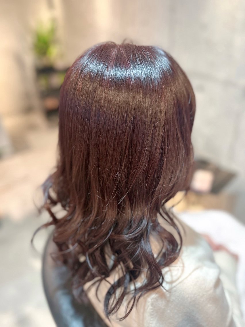 カラー ピンクカラー レッドカラー I’llまぃまぃ 南吹田️のヘアスタイル