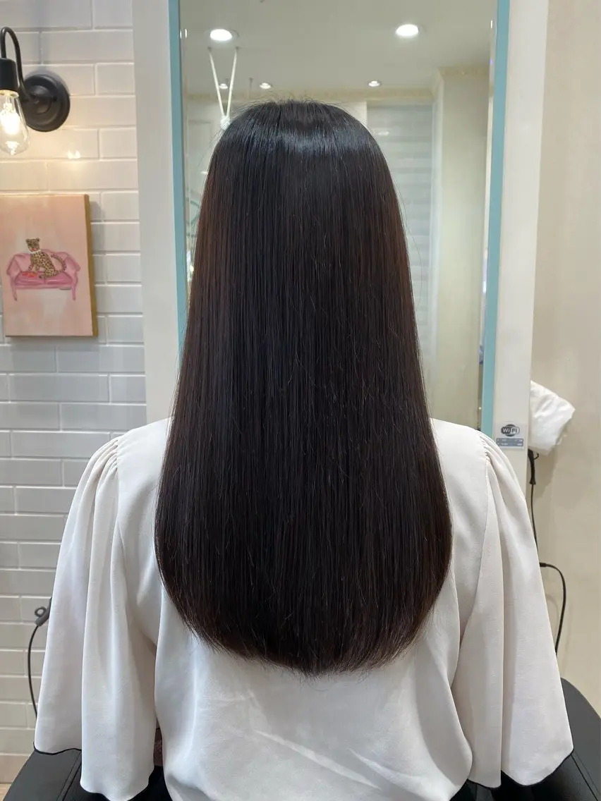 ロング 縮毛矯正 吉澤 海咲のヘアスタイル