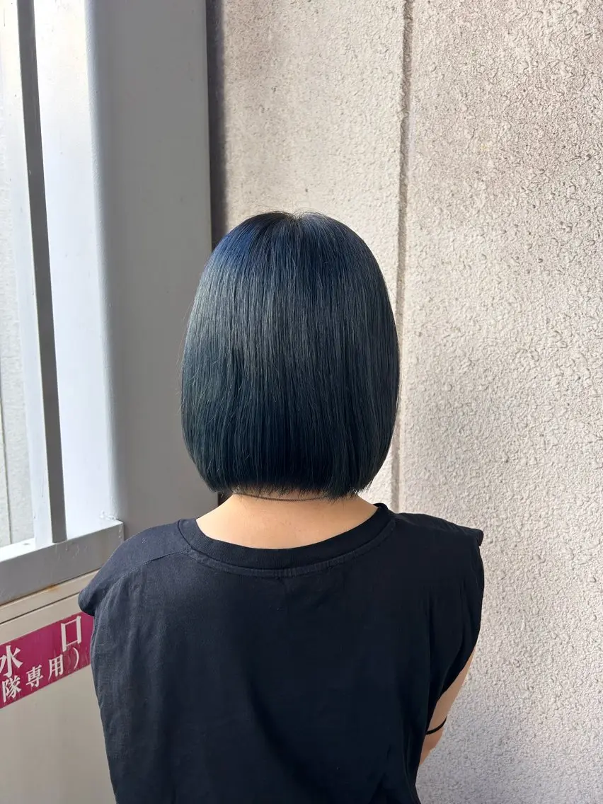 ショート カラー ブリーチ メンズカット🌟 きだに りののヘアスタイル