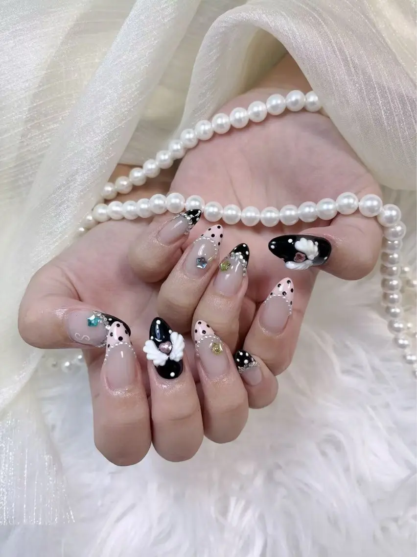 ネイル アニマル柄 チークネイル フラッシュネイル フラワーネイル フットネイル ハンドネイル B·U Nail大宮 長さだし専門店のネイルデザイン