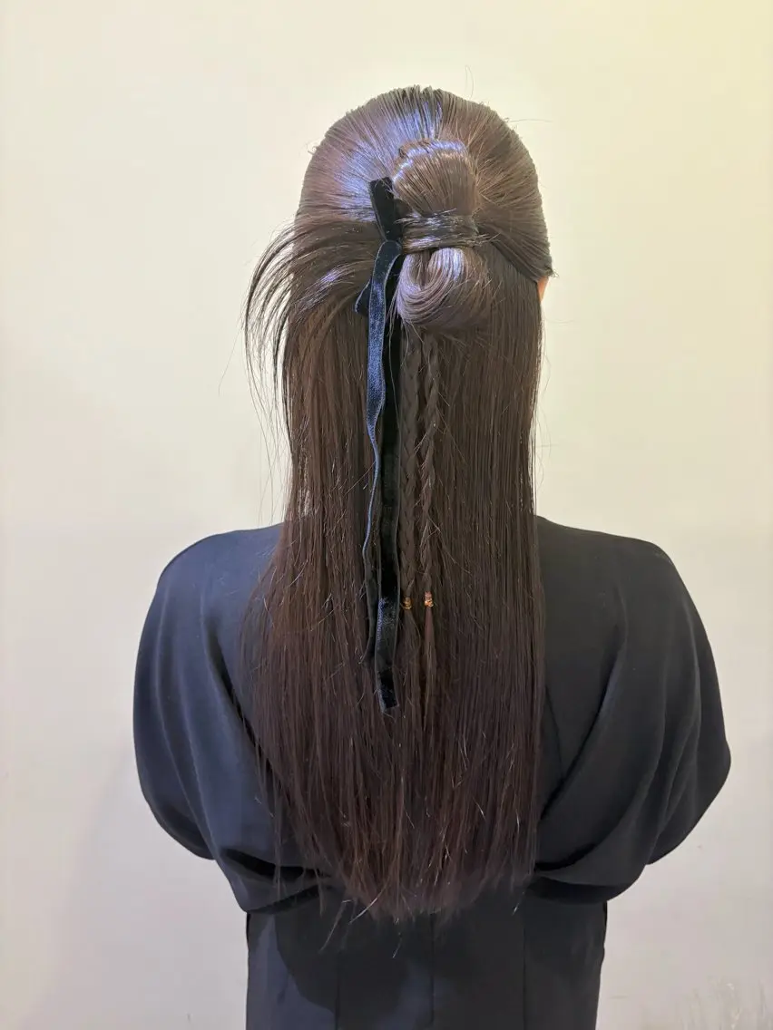 ロング ヘアアレンジ ヘアセット ボウ🪞早朝ヘア /メイク/マツパのマツエク・マツパデザイン