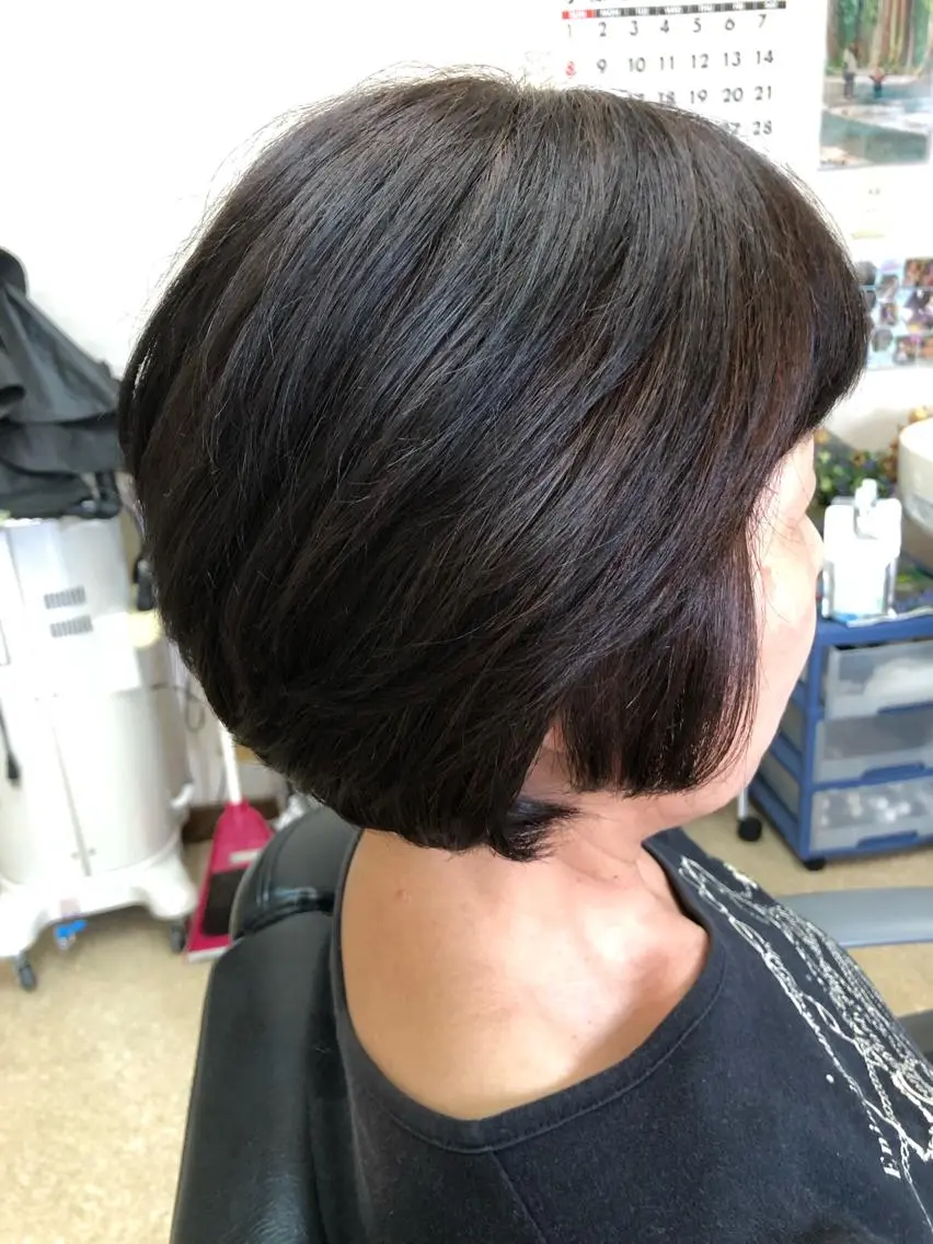 60歳以上のカットカラー4500円 白髪染めでもヘナも可の写真
