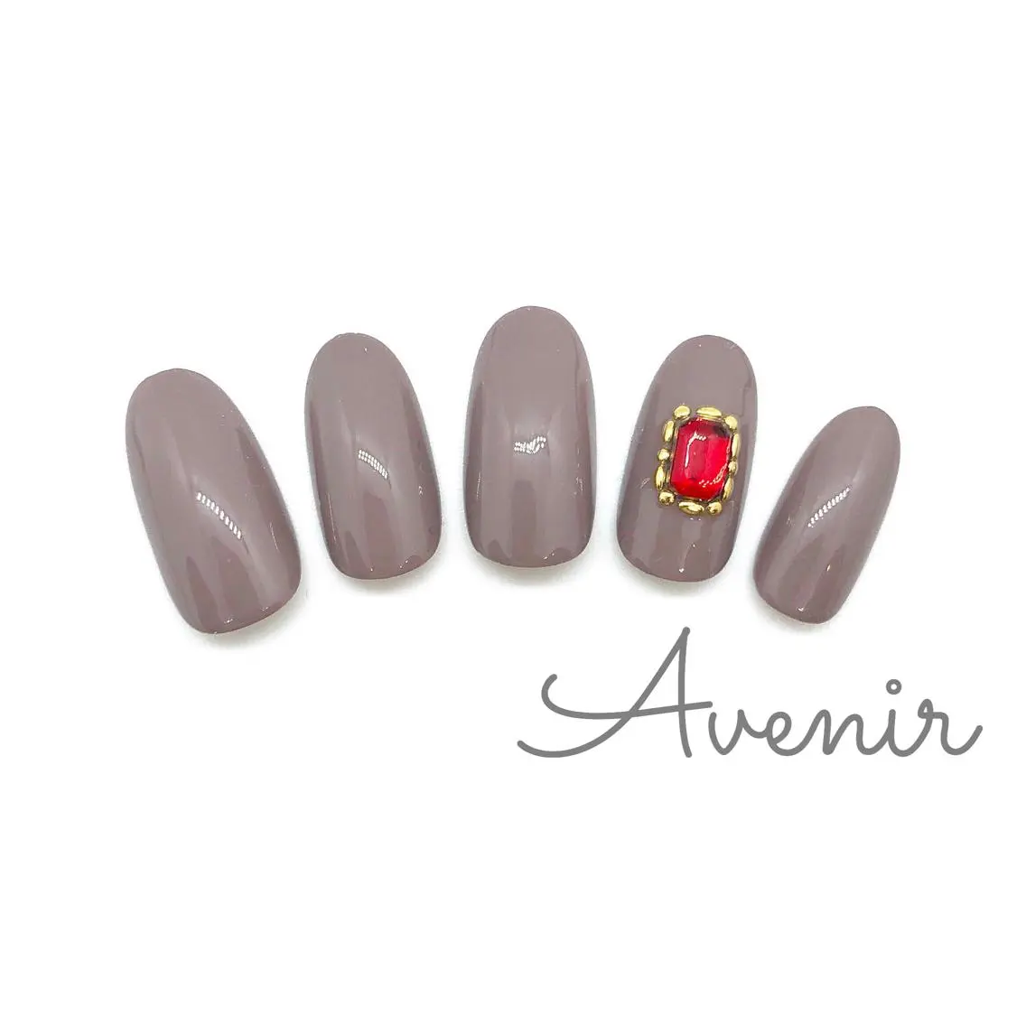 ネイル Avenir 表参道 nail＆eye予約のネイルデザイン