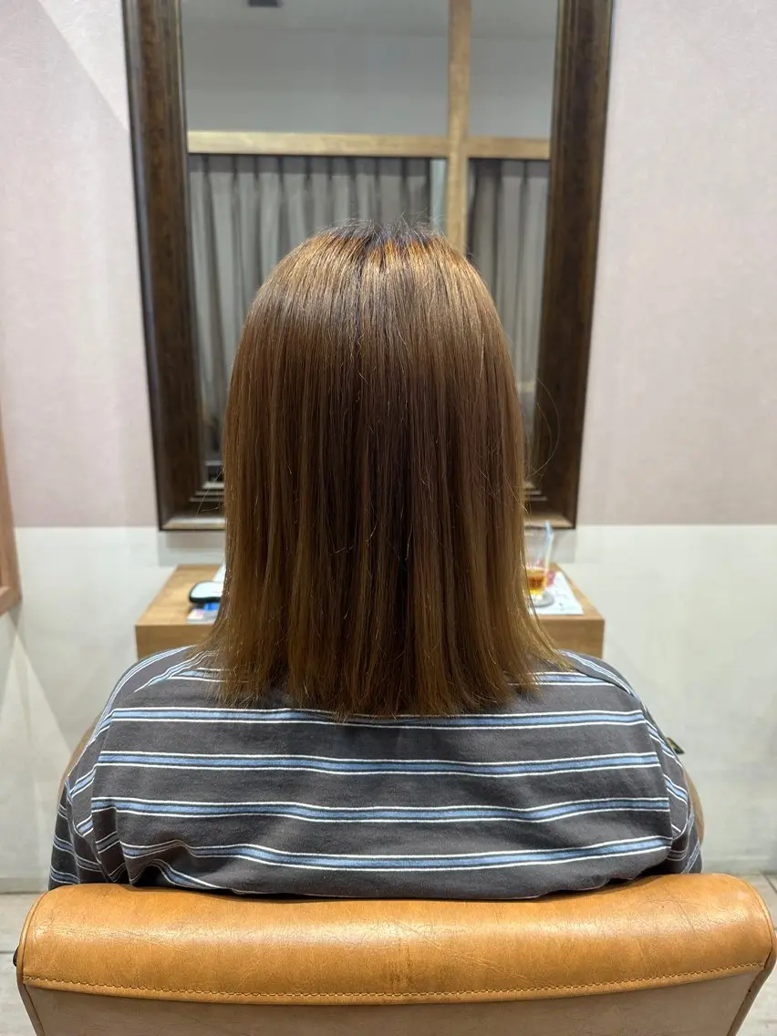 カット艶髪縮毛矯正の写真