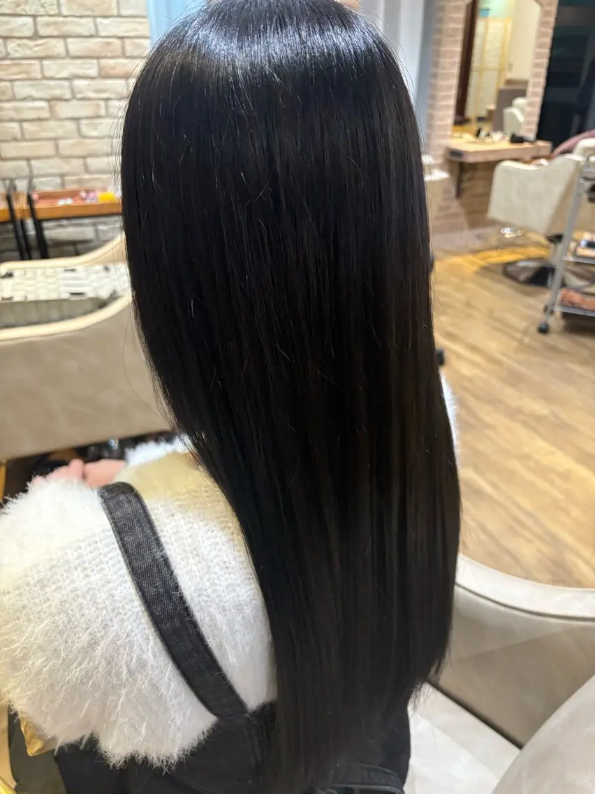 カット✂️ +ブリーチなしカラー +TOKIO TR🫧 ⚠️注意事項をお読み下さいの写真