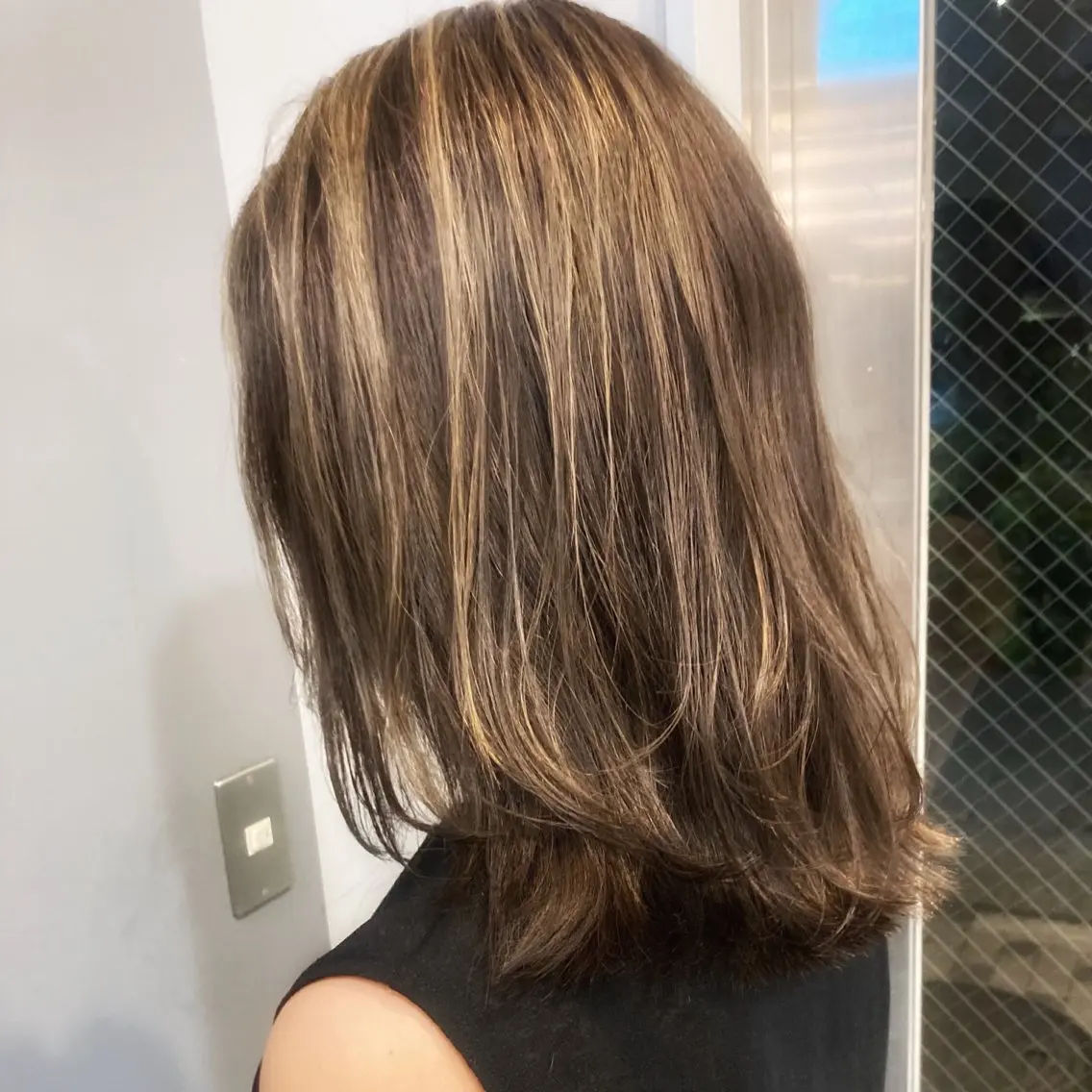 ミディアム くびれヘア 外ハネヘア 🌈似合わせカット 中村隆寛のヘアスタイル