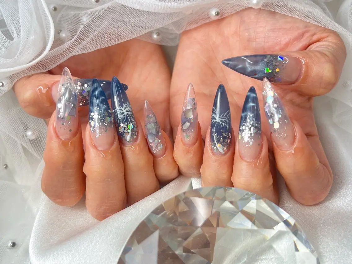 ハンドネイル bijou nails 蓮のネイルデザイン