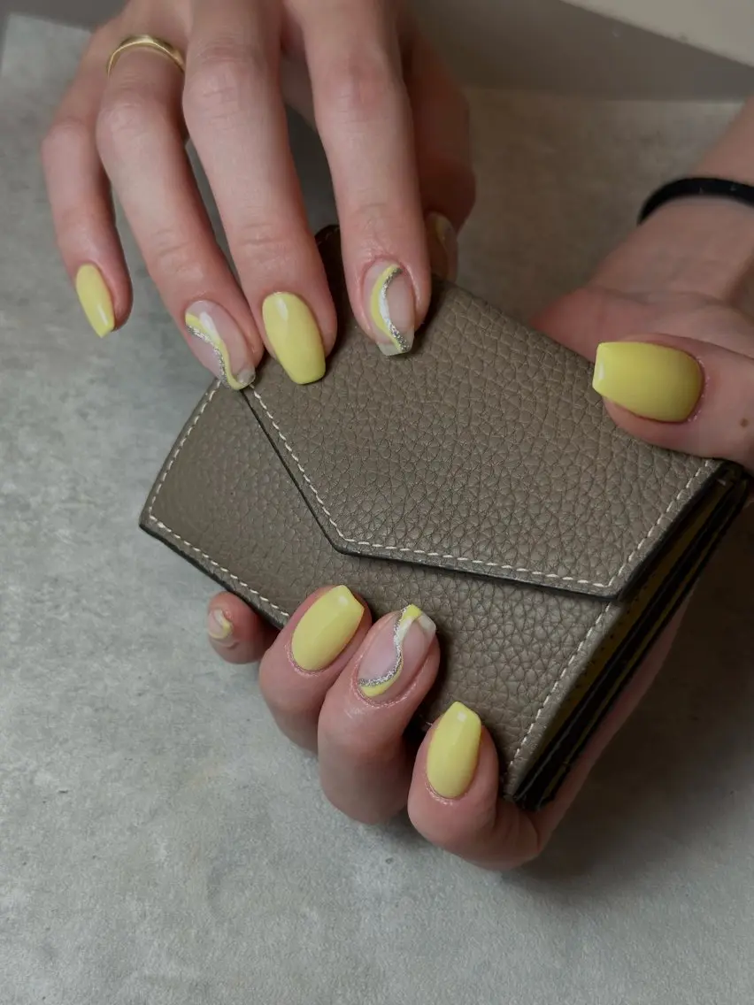 ネイル アートネイル 黄色 havi nailのネイルデザイン