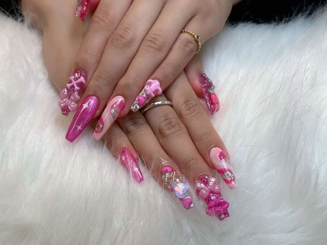 ネイル アートネイル フレンチネイル ジェルネイル ニュアンスネイル オフィスネイル Nie Nail Shinokuboのネイルデザイン