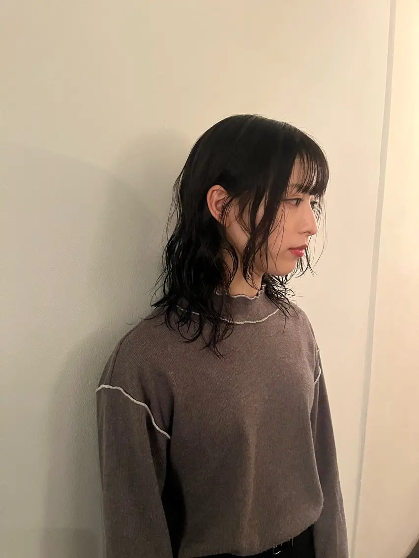セミロング パーマ セミロングパーマ レイヤーカット 前川 華恋 / room3のヘアスタイル