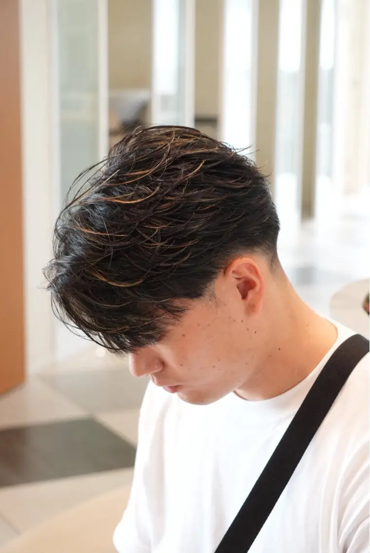 メンズ カット ヘアカラー 野里 来希のヘアスタイル