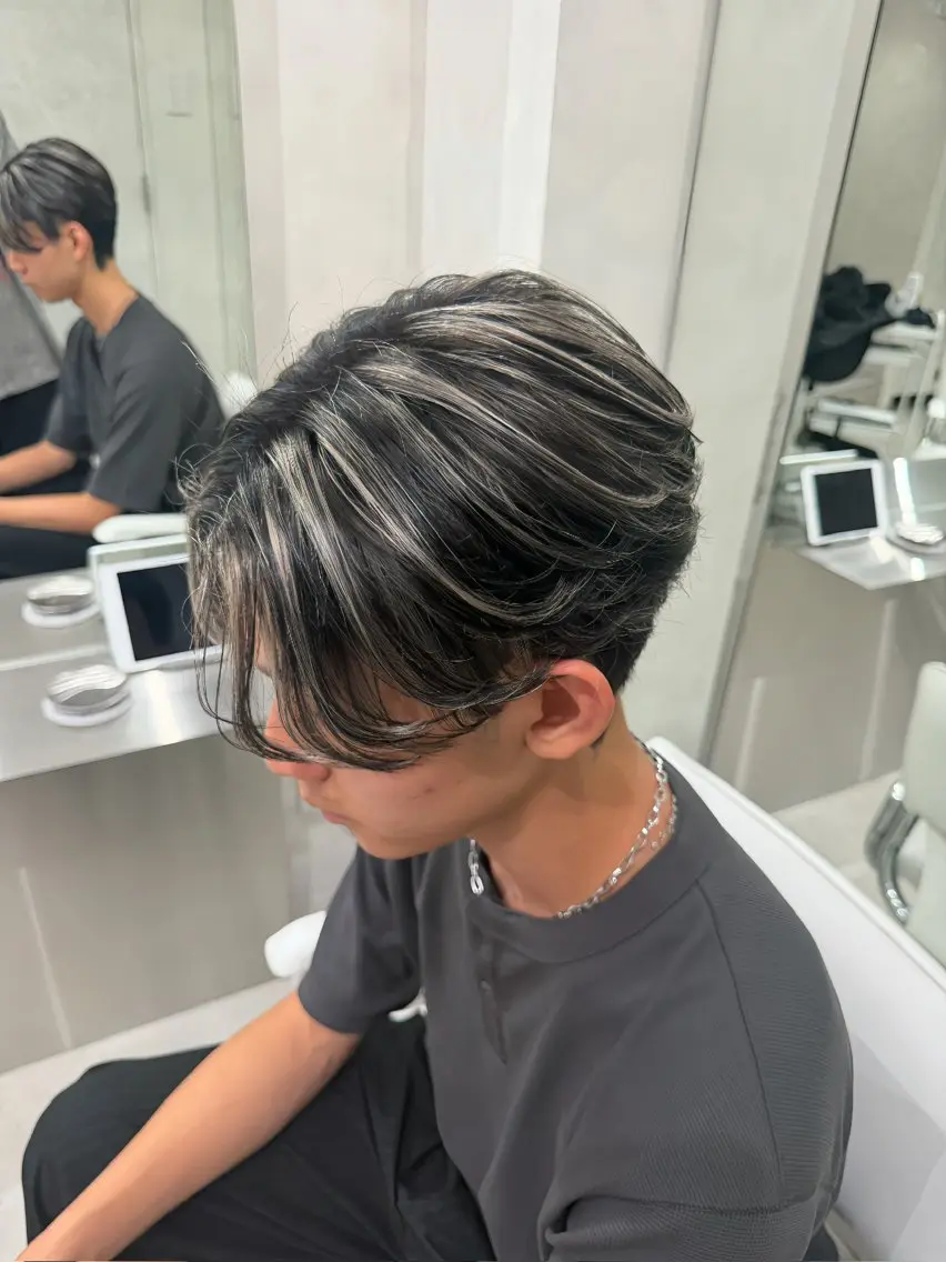 カラー メンズ メンズハイライト ハイライトカラー ヘアカラー 原宿/ハイライト バレイヤージュ/大智のヘアスタイル
