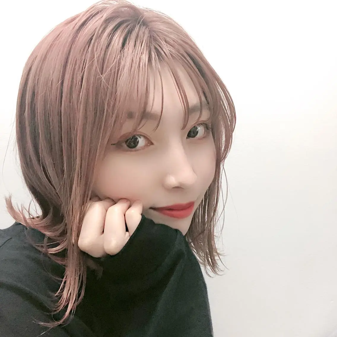 ミディアム カラー ヘアアレンジ キッズ ネイル マツエク・マツパ ヘアカラー トリートメント ヘアセット 韓国/トレンド レイヤー【101】のヘアスタイル