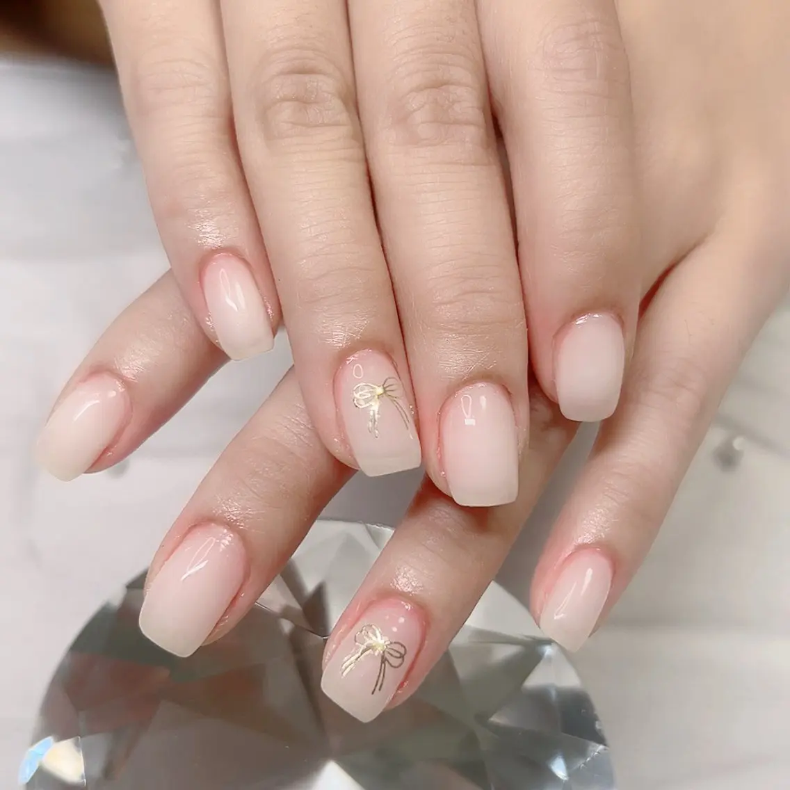 ネイル フレンチネイル ガラスフレンチ ハート マグネットネイル ミラーネイル ハンドネイル Cute Tips nailのネイルデザイン