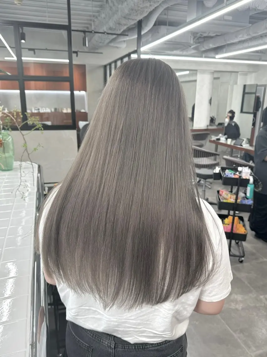 ロング カラー カット ヘアカラー トリートメント ブリーチ　ハイトーン 特化🌈フジタハルキのヘアスタイル