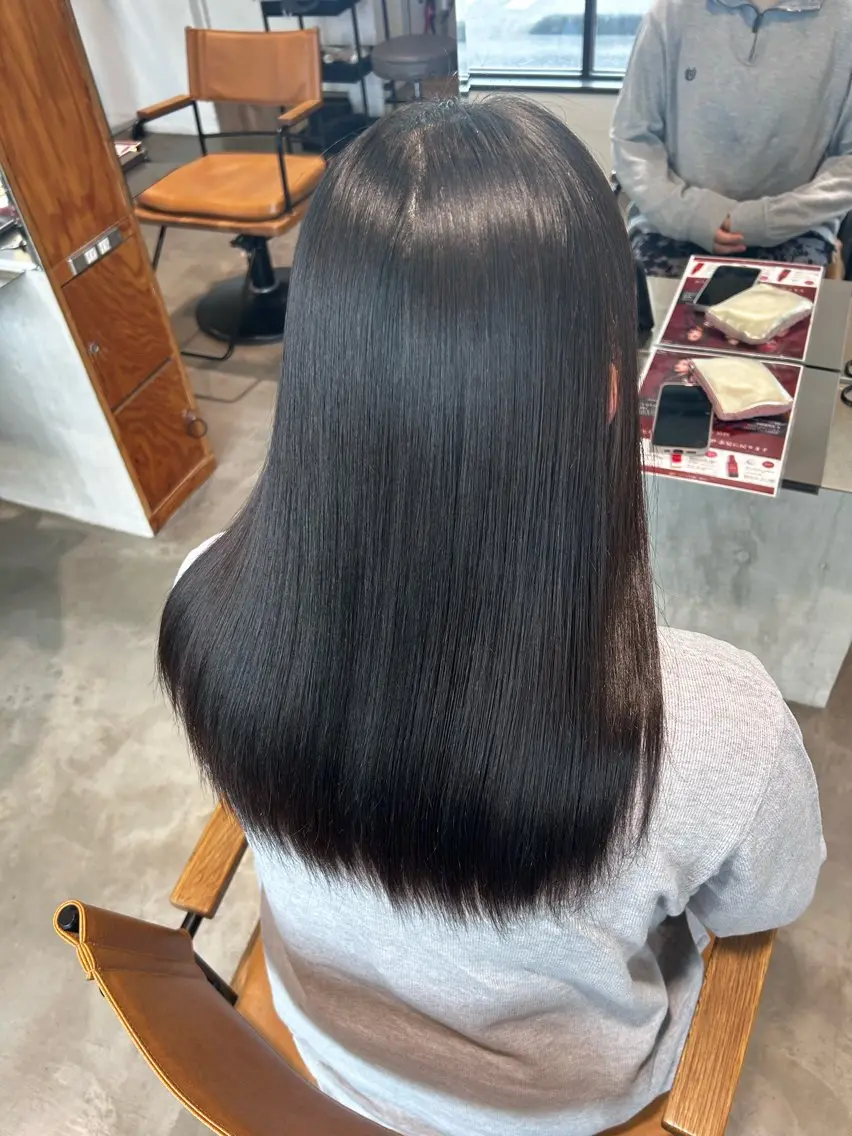 ロング カット 縮毛矯正 tote. 成瀬晃のヘアスタイル